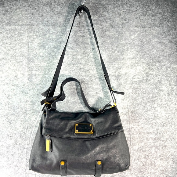 Large Black Leather Crossbody Kenneth Cole New York Fold Over Messenger Bag Sack - Picture 4 of 17